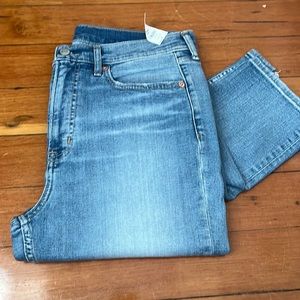 Gap High Rise Cigarette Jean